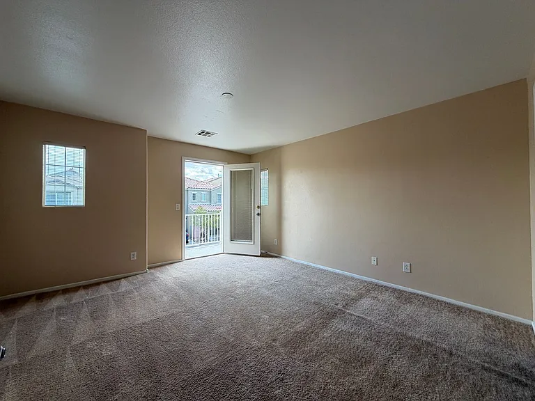 9112 Pearl Cotton Ave — Photo 11