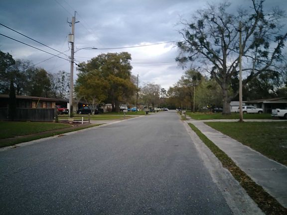 5th image of 8080 Pierre Dr