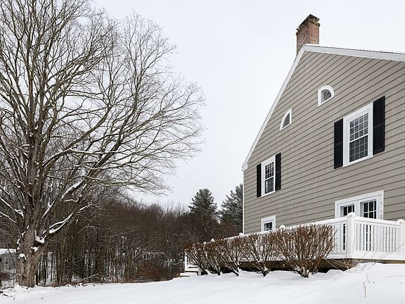 4th image of 65 Pierce Rd