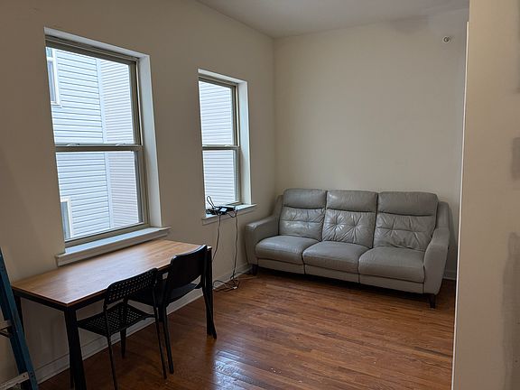 2nd image of 3407 Wallace St APT 5