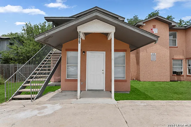 7575 Windsor Oaks — Photo 10