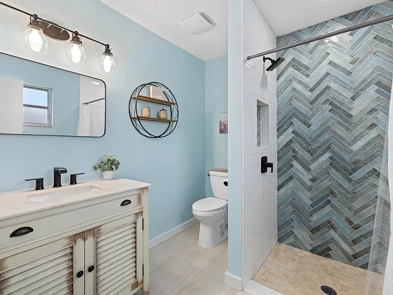 155 Englewood Heights Rd — Photo 10