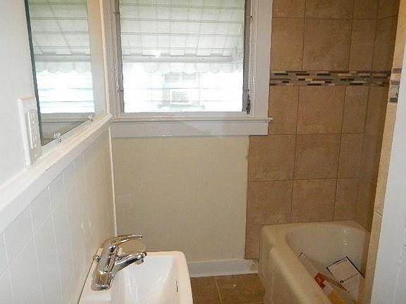4th image of 1235 Casa Calvo St