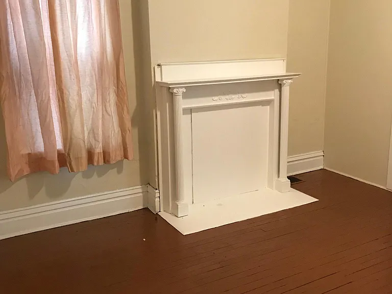 310 Maryland Ave — Photo 12