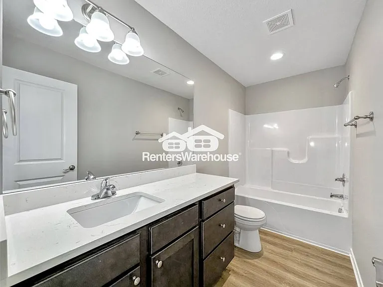 7000 Lake Ridge Ave #13 — Photo 18
