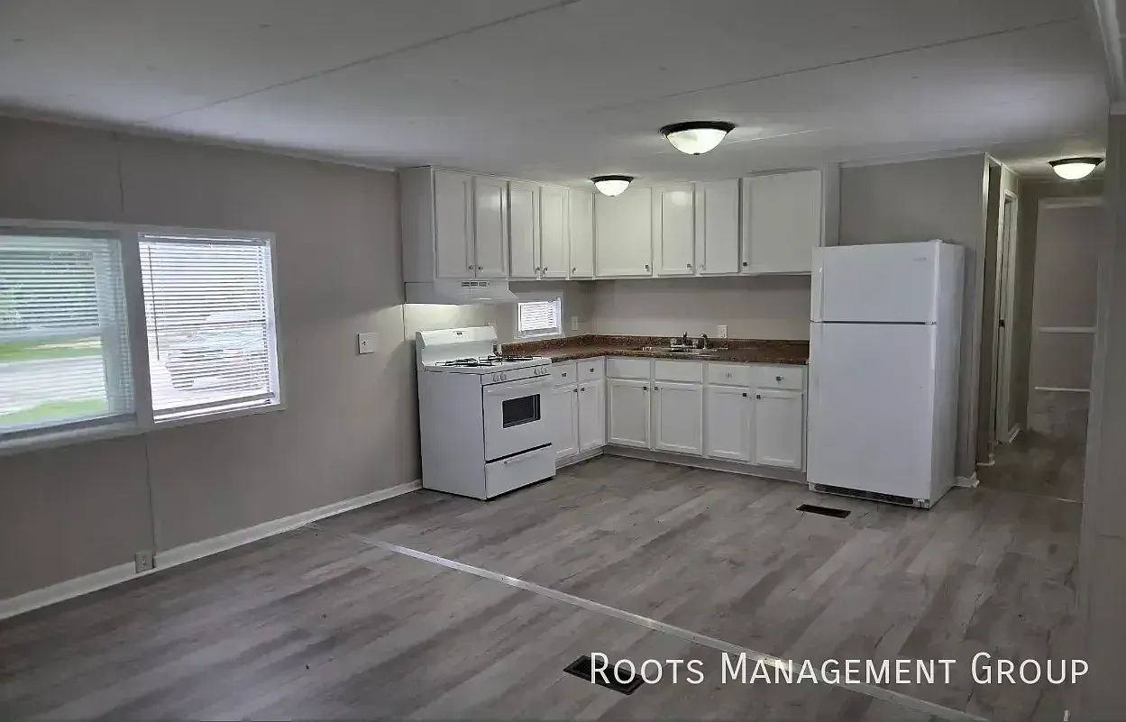 2 Bed 1 Bath Home Available for Lease at Riverside Crossing - Apply Now! — Photo 4
