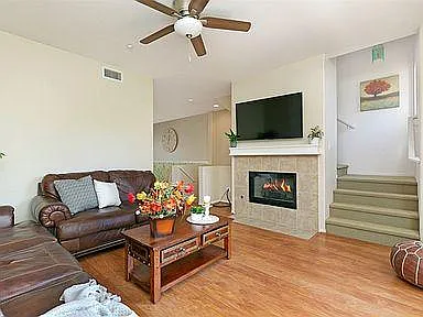 2494 Longstaff Ct — Photo 8