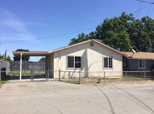 14126 Walnut St, Armona, CA 93202