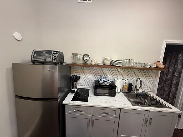 4495 Spring Valley Pkwy #B — Photo 9
