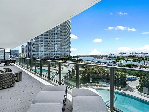 4th image of 500 Alton Rd Unit 903