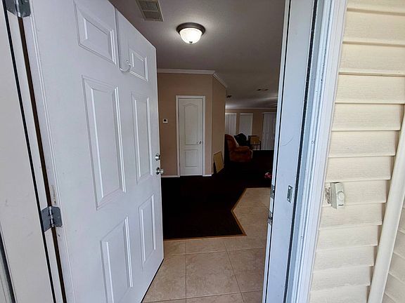 4th image of 8803 Shoreham Rd