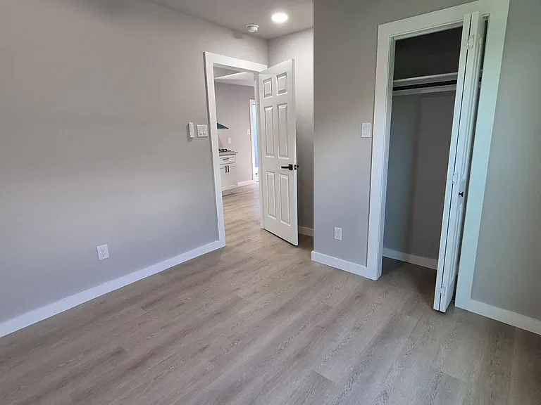 111 S 70th St #3 — Photo 9