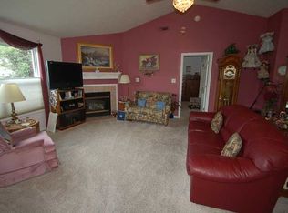 708 Treeview Cir, Avon, IN 46123