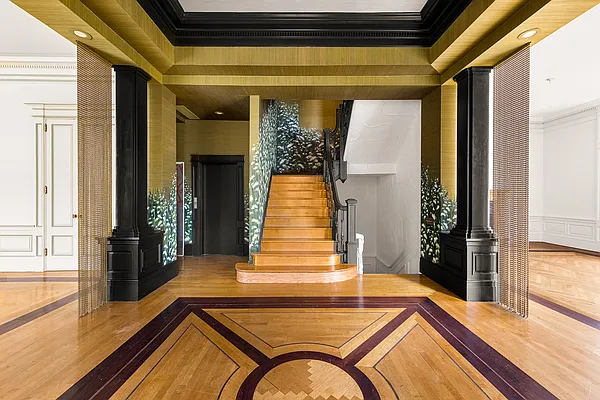 Sold by Compass | media 5