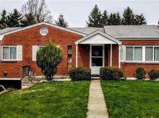 9414 Venango Dr, Pittsburgh, PA 15237