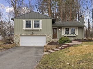 27405 Pine Bnd #1, Excelsior, MN 55331