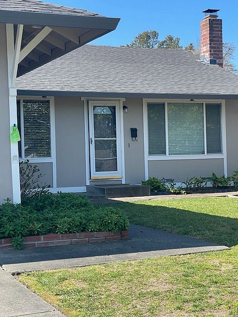 1st image of 8531 Larch Ave