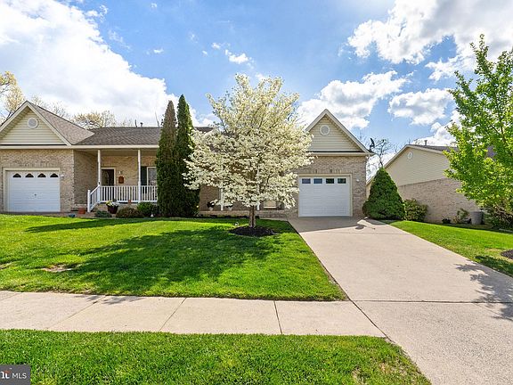 3rd image of 1243 White Rock Ct