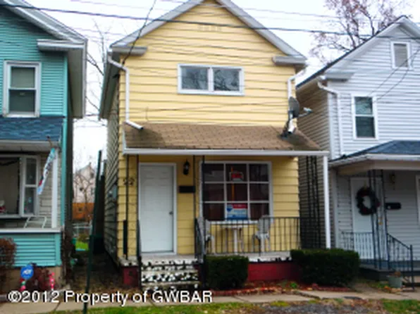 22 Spruce St, Wilkes Barre, PA 18702