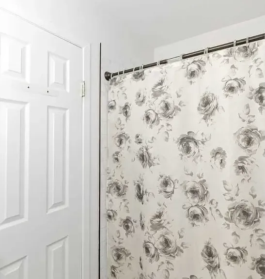 268 N Carter St #201 — Photo 7