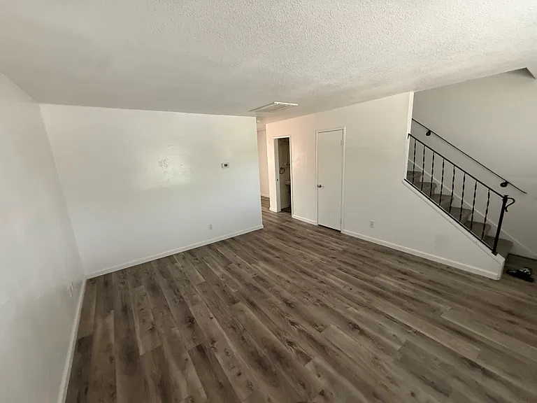 602 Rocky Hill Rd #A — Photo 5