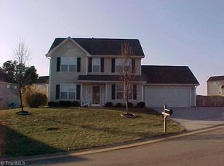 110 Creekview Ct, Kernersville, NC 27284