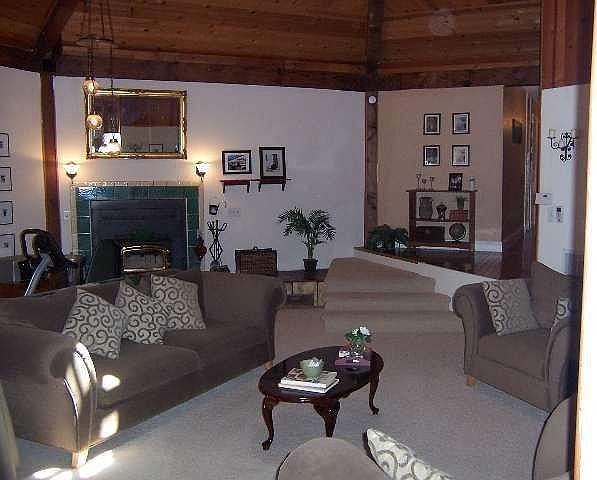 1st image of 14052 Drexel Dr