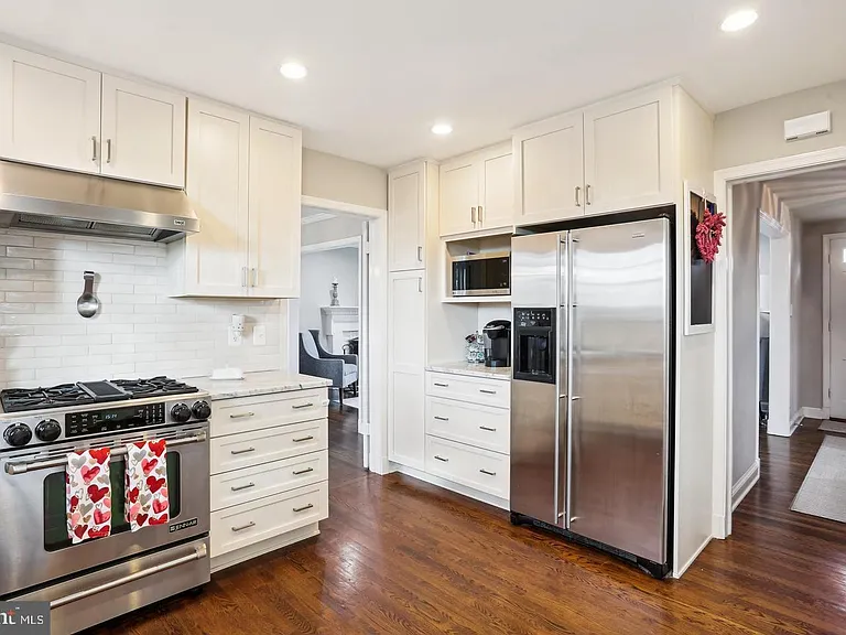 7832 Fulbright Ct — Photo 14