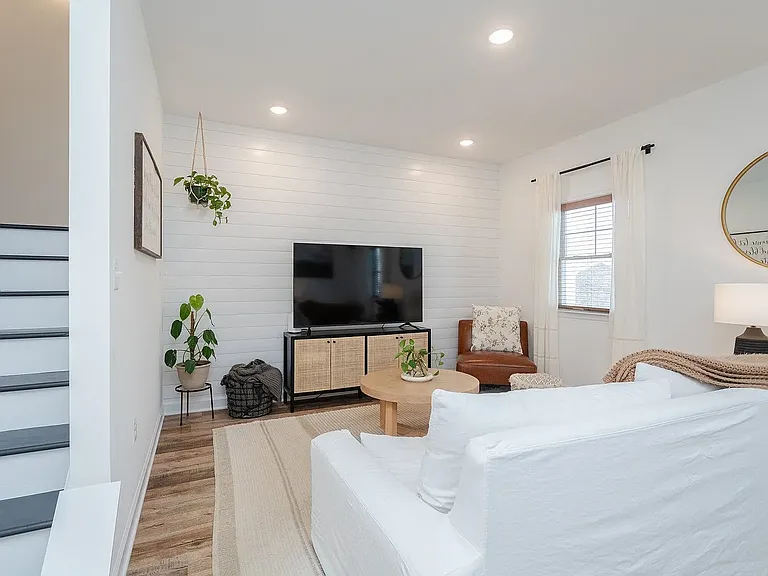 1360 Palomino Trl — Photo 6