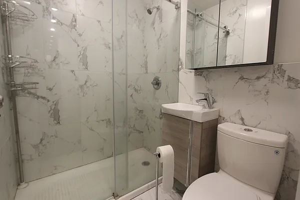 Rented by Compass | media 13