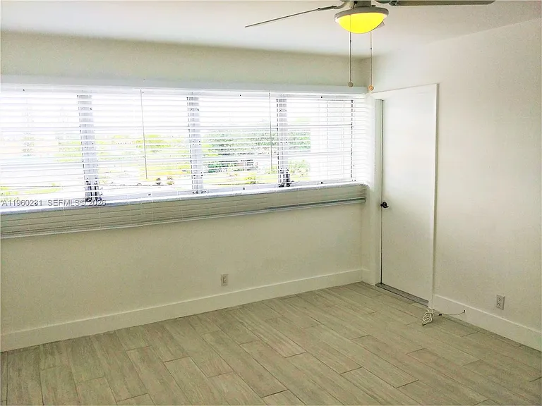 215 SE 3rd Ave #307C — Photo 6