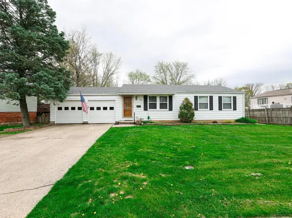 3389 Grovewood Dr, Cincinnati, OH 45251