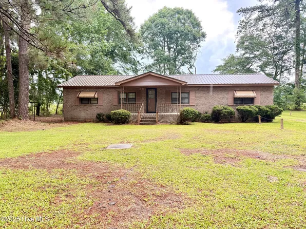 1222 Perkins Road, Robersonville, NC 27871