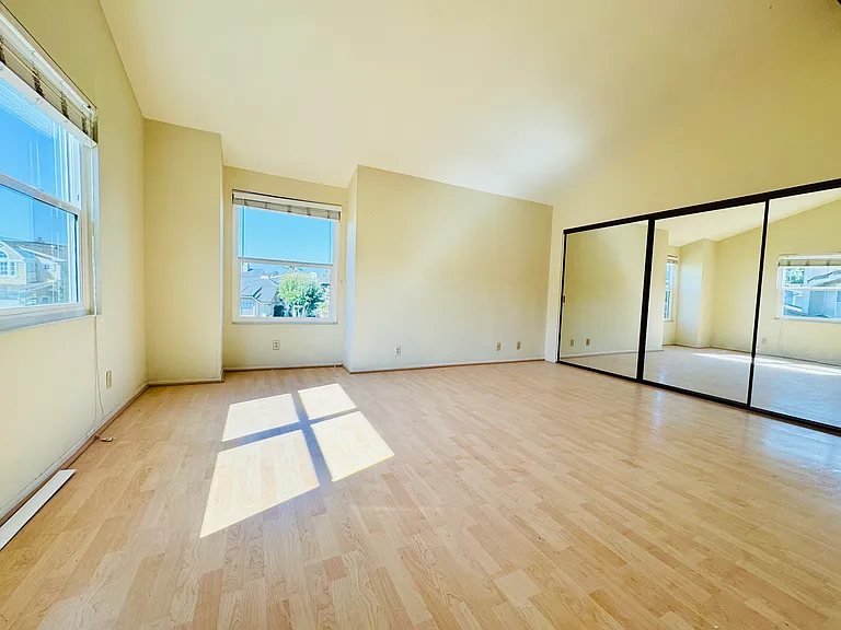 10 Coldbrook — Photo 15
