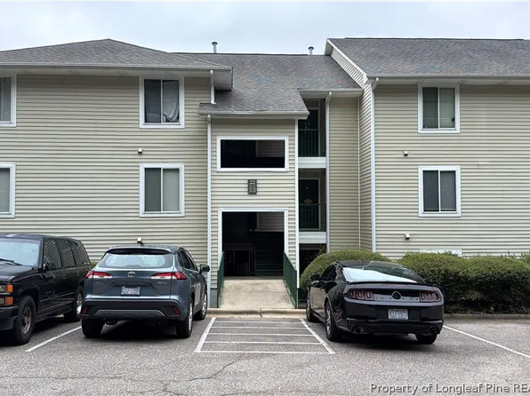 3374 Galleria Dr Unit 1, Fayetteville, NC 28303