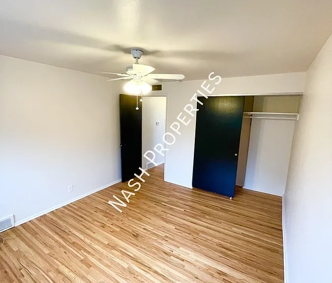 4334 McAdoo Ct #D — Photo 4