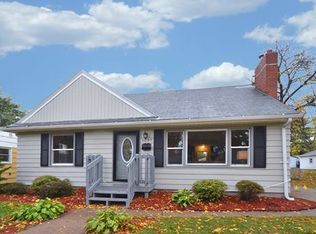 1237 Conway St, Saint Paul, MN 55106