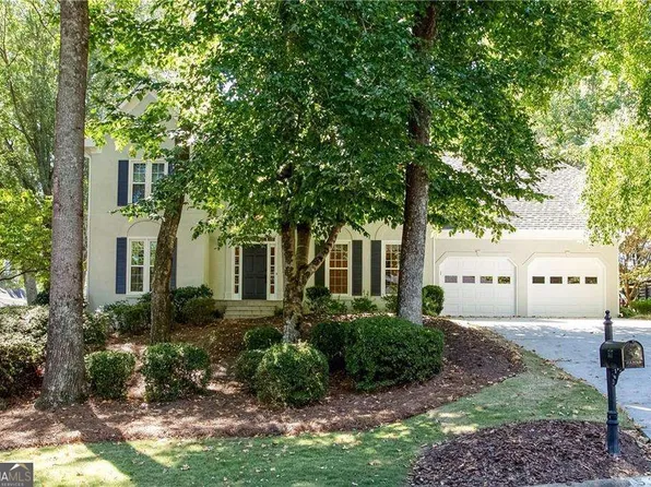 537 Delphinium Way NW, Acworth, GA 30102