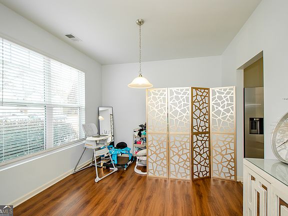 3rd image of 2642 Parrish Ct