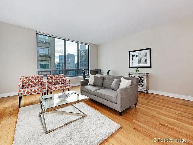 1st image of 600 N Lake Shore Dr #60611