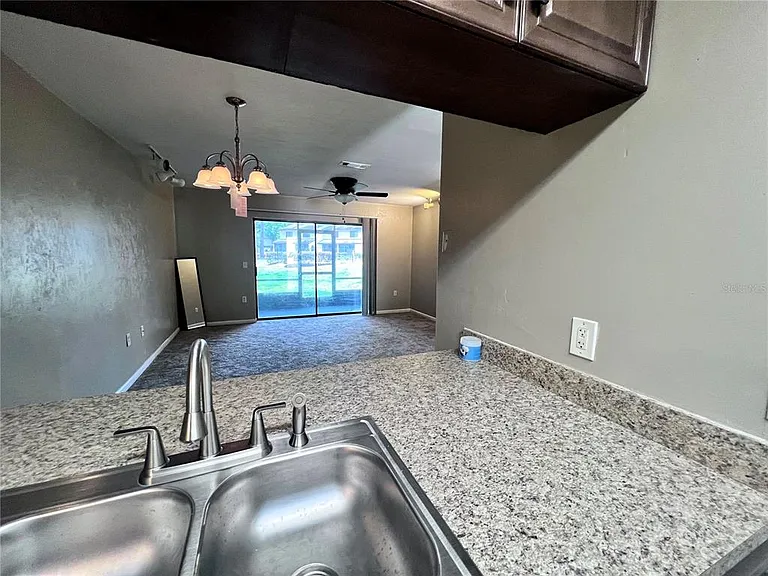2735 SW 35th Pl #2004 — Photo 16