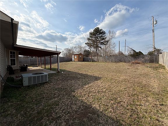 3rd image of 1963 Palomino Dr