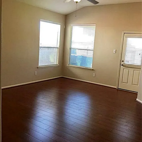 6343 Richland Hills Dr — Photo 9