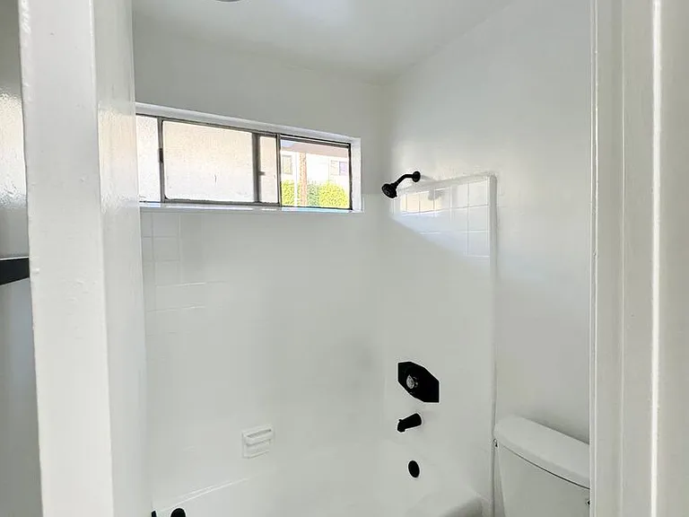 1810 Stoner Ave #4 — Photo 6