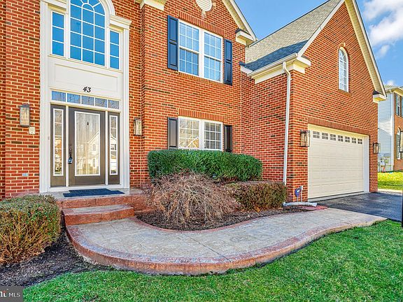 5th image of 43 Nugent Dr