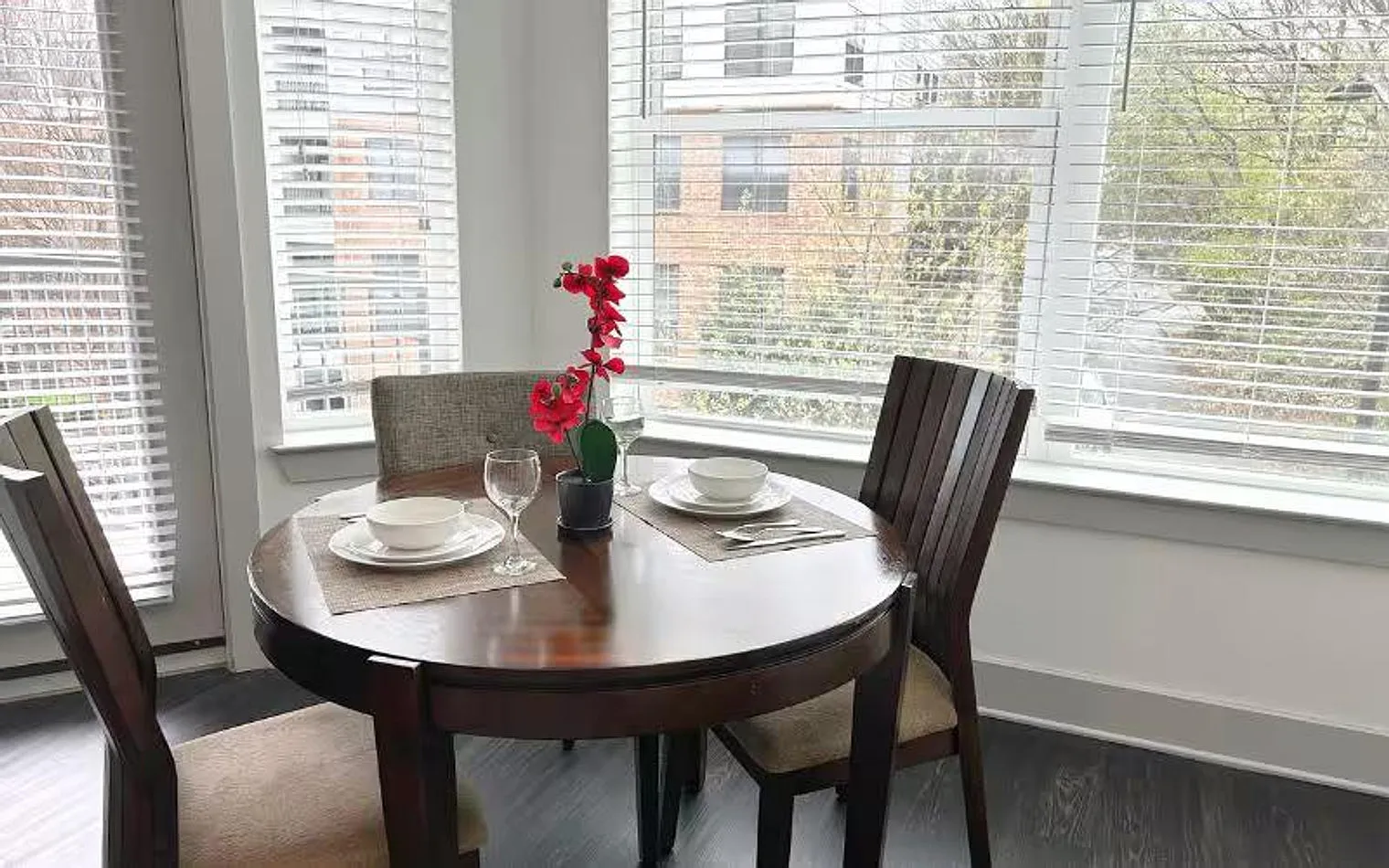 2 bed, 3.0 bath, $6,159 — Photo 2