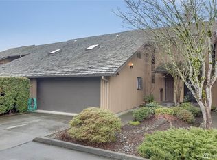 1633 Eagle Ridge Dr S #A3, Renton, WA 98055