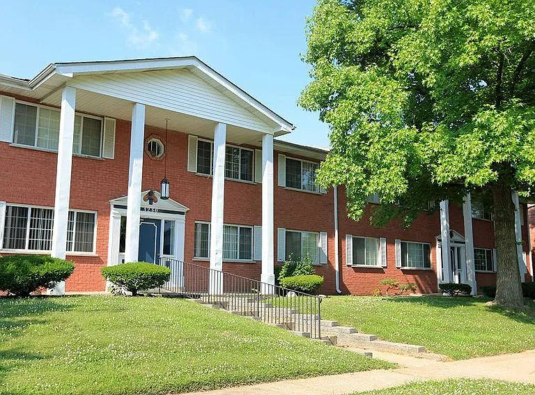 Des Arboles Apartments — Photo 1