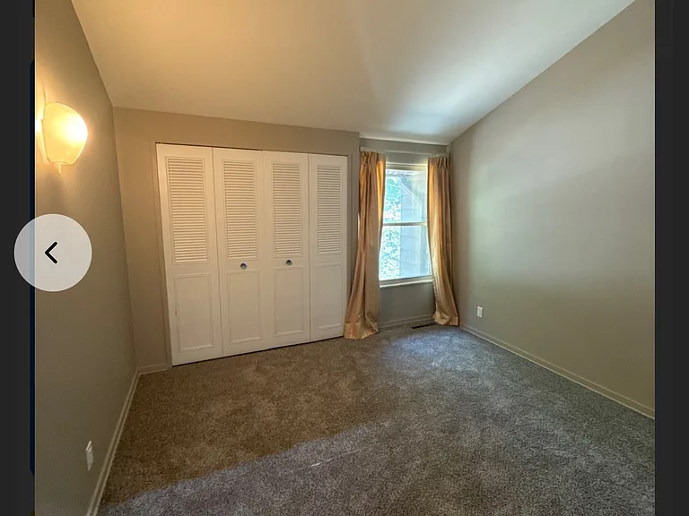 1012 Kensington Ave — Photo 14