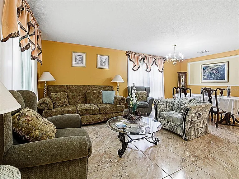 4547 Ashtubula Ct — Photo 3